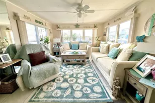 2094 Detroiter St, Sarasota, FL 34231 - Photo 3