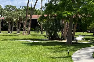 900 La Costa Cir, Sarasota, FL 34237 - Photo 41