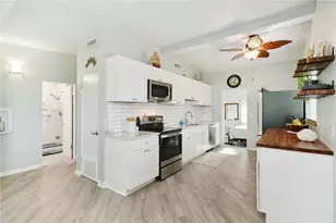 516 45th St Ct W, Palmetto, FL 34221 - Photo 7