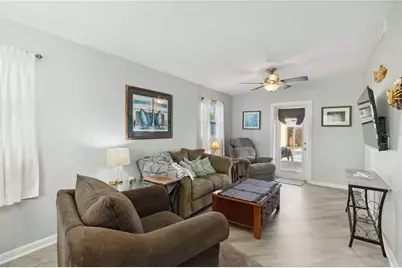 516 45th Street Court W, Palmetto, FL 34221 - Photo 11