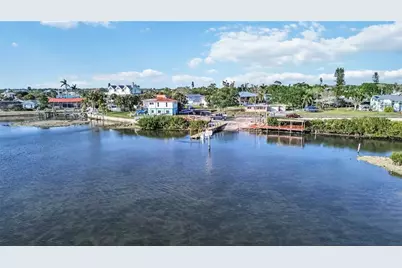 516 45th Street Court W, Palmetto, FL 34221 - Photo 41