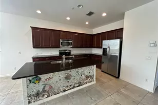 8143 Miramar Way, Lakewood Ranch, FL 34202 - Photo 3