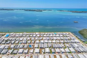 10315 Cortez Rd W, Bradenton, FL 34210 - Photo 3