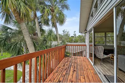 105 Island Circle, Sarasota, FL 34242 - Photo 45