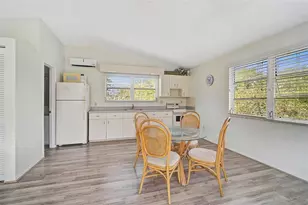 105 Island Cir, Sarasota, FL 34242 - Photo 35