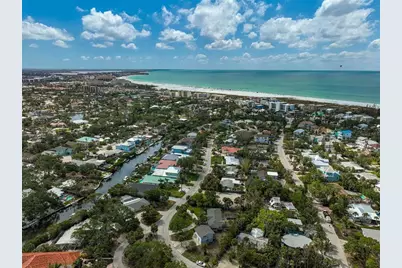 105 Island Circle, Sarasota, FL 34242 - Photo 57