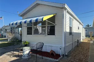 53 Montego Dr, Palmetto, FL 34221 - Photo 3