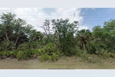 7972 N Basswood Avenue, Crystal River, FL 34428 - Photo 1