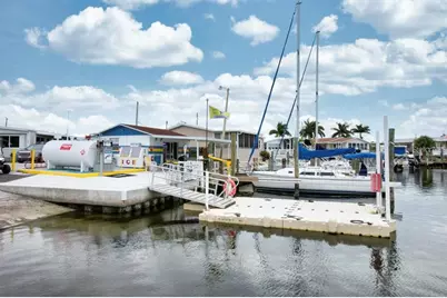 2840 Trinidad Way, Palmetto, FL 34221 - Photo 37