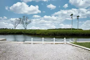 2840 Trinidad Way, Palmetto, FL 34221 - Photo 3