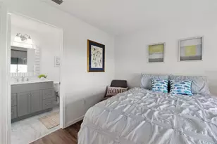 18106 Canal Pointe St, Tampa, FL 33647 - Photo 29