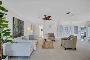 4487 Glebe Farm Rd, Sarasota, FL 34235 - Photo 5