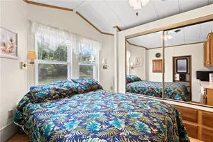 182 Crown Point Dr, Nokomis, FL 34275 - Photo 15