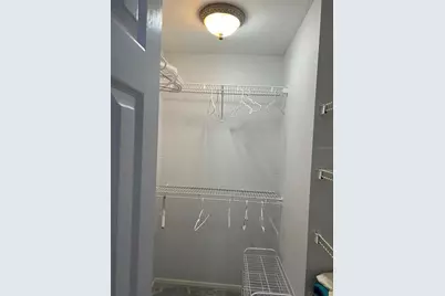 850 S Tamiami Trail #302, Sarasota, FL 34236 - Photo 9