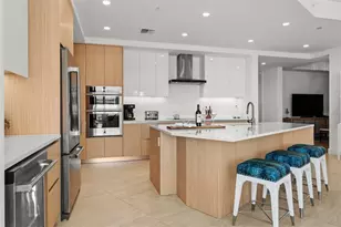 301 Quay Commons, Sarasota, FL 34236 - Photo 23