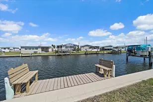 218 Bimini Dr, Palmetto, FL 34221 - Photo 5