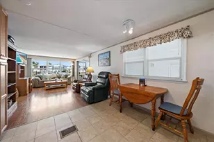 218 Bimini Dr, Palmetto, FL 34221 - Photo 15