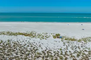 6951 Gulf of Mexico Dr, Longboat Key, FL 34228 - Photo 49