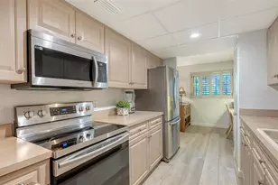 6951 Gulf of Mexico Dr, Longboat Key, FL 34228 - Photo 17