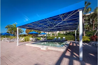 1095 Gulf Of Mexico Drive #503, Longboat Key, FL 34228 - Photo 35