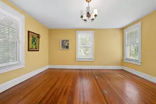 2315 McClellan Pkwy, Sarasota, FL 34239 - Photo 13