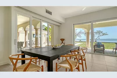404 S Shore Drive, Sarasota, FL 34234 - Photo 15