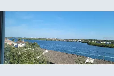 1255 E Peppertree Drive #506, Sarasota, FL 34242 - Photo 9