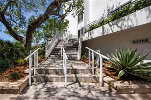 1255 E Peppertree Dr, Sarasota, FL 34242 - Photo 5