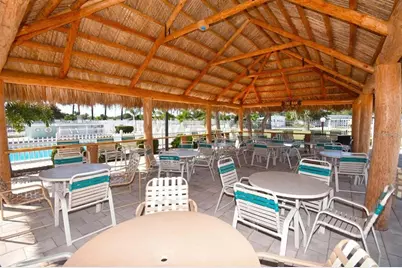 4722 Winged Foot Avenue, Sarasota, FL 34234 - Photo 7