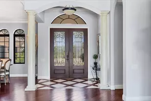 3432 Founders Club Dr, Sarasota, FL 34240 - Photo 9