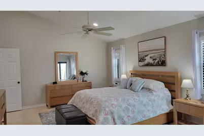 2339 Harbour Oaks Drive, Longboat Key, FL 34228 - Photo 17