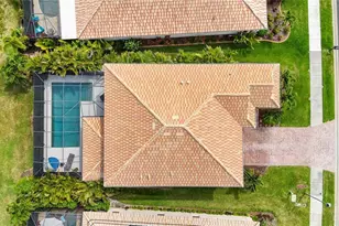 2177 Weaver Bird Ln, Venice, FL 34292 - Photo 35