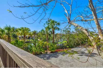 234 85th Street, Holmes Beach, FL 34217 - Photo 59