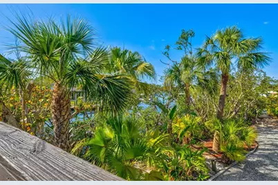 234 85th Street, Holmes Beach, FL 34217 - Photo 63