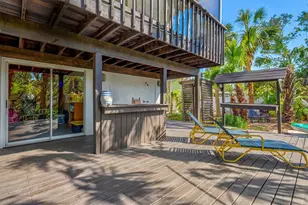 234 85th St, Holmes Beach, FL 34217 - Photo 71