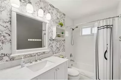 5728 Whistlewood Circle, Sarasota, FL 34232 - Photo 21