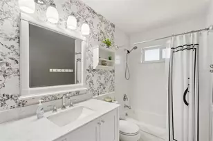 5728 Whistlewood Cir, Sarasota, FL 34232 - Photo 21