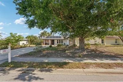 5728 Whistlewood Circle, Sarasota, FL 34232 - Photo 3