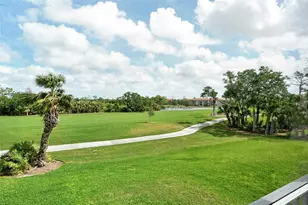 9630 Club S Cir, Sarasota, FL 34238 - Photo 25