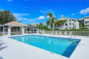 9630 Club S Cir, Sarasota, FL 34238 - Photo 33