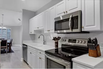 3510 54th Drive W #201, Bradenton, FL 34210 - Photo 9