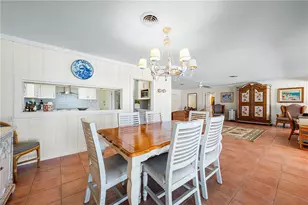 8592 Hidden Lagoon Rd, Sarasota, FL 34242 - Photo 37