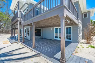 8592 Hidden Lagoon Rd, Sarasota, FL 34242 - Photo 75