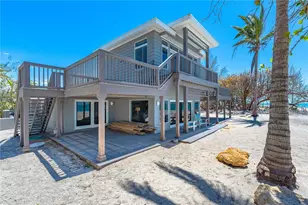 8592 Hidden Lagoon Rd, Sarasota, FL 34242 - Photo 73