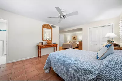 8592 Hidden Lagoon Road, Sarasota, FL 34242 - Photo 55