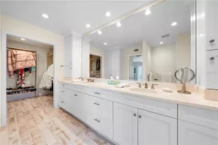 8592 Hidden Lagoon Rd, Sarasota, FL 34242 - Photo 45