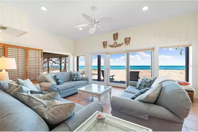 8592 Hidden Lagoon Road, Sarasota, FL 34242 - Photo 3