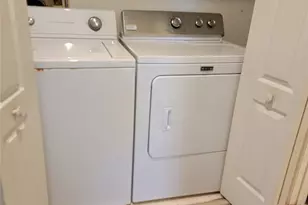 9620 Club S Cir, Sarasota, FL 34238 - Photo 17