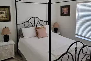 9620 Club S Cir, Sarasota, FL 34238 - Photo 13