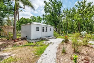 2326 2nd Ave E, Bradenton, FL 34208 - Photo 39